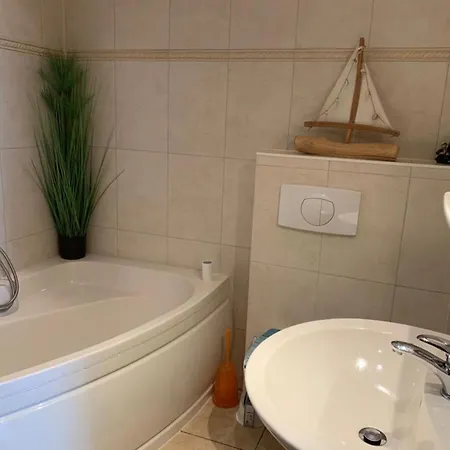 Haus Malta - Strandstrasse Müritz